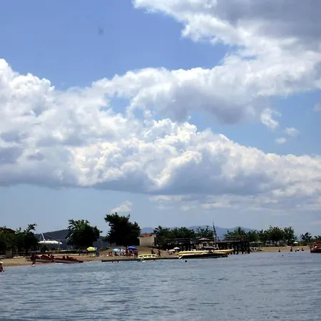 Little Hause Psakoudia