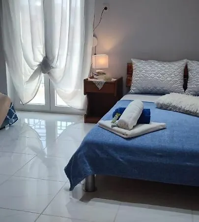 Gæstehus Little Hause 3*