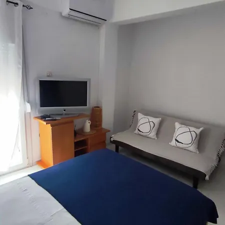 Little Hause 3*
