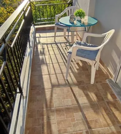 Little Hause Guest house 3*