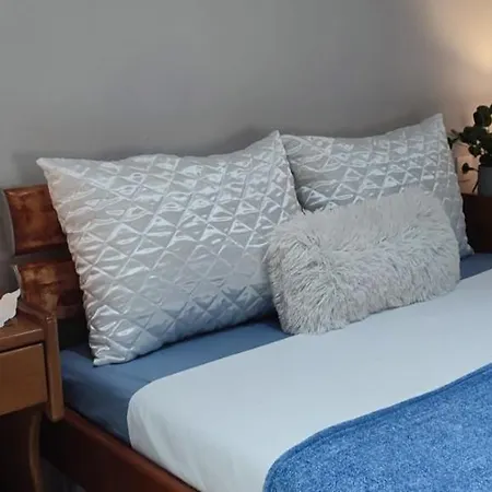 Guest house Little Hause *