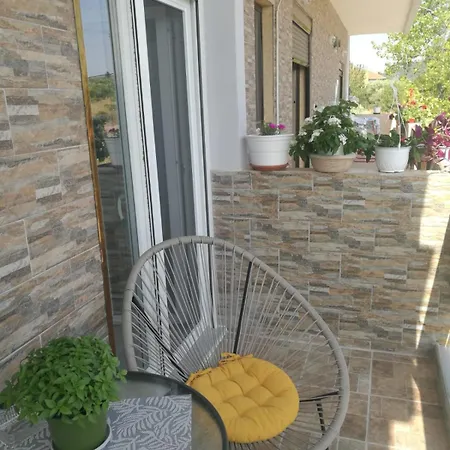 Little Hause * Psakoudia