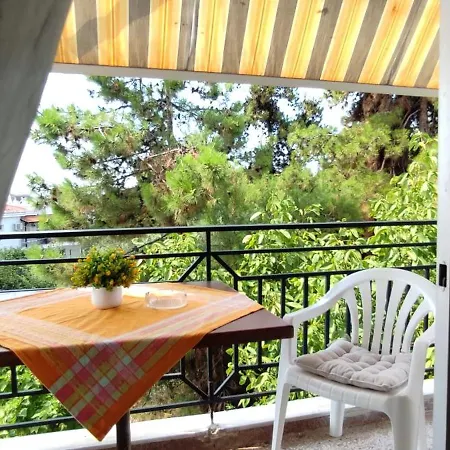 Guest house Little Hause