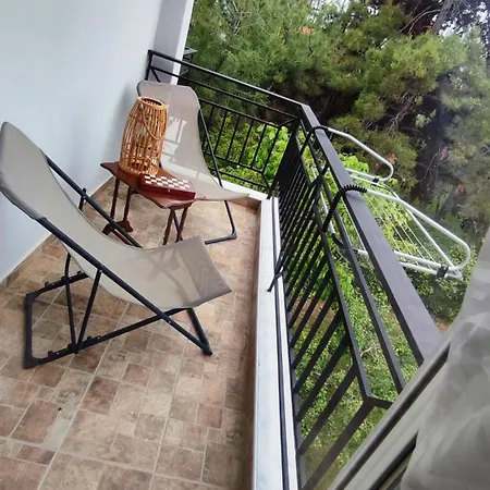 Konukevi Little Hause Psakoudia