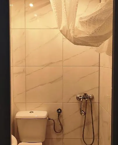 Pensión Little Hause