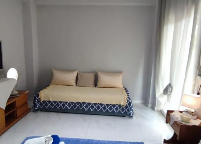 Pensión Little Hause