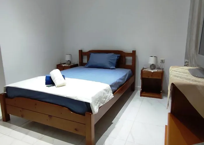 Pensión Little Hause Psakoudia