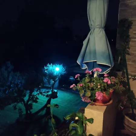 Little Hause 3* Psakoudia