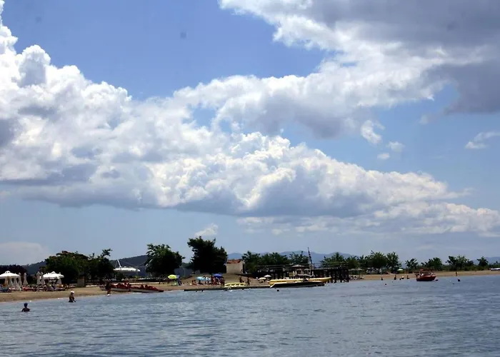 Little Hause Psakoudia